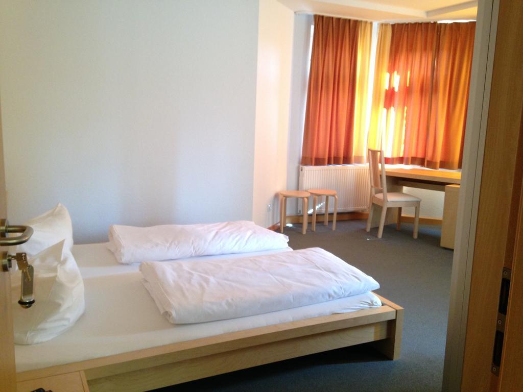 Hotel Oldenburger Hof Birkenfeld  Esterno foto